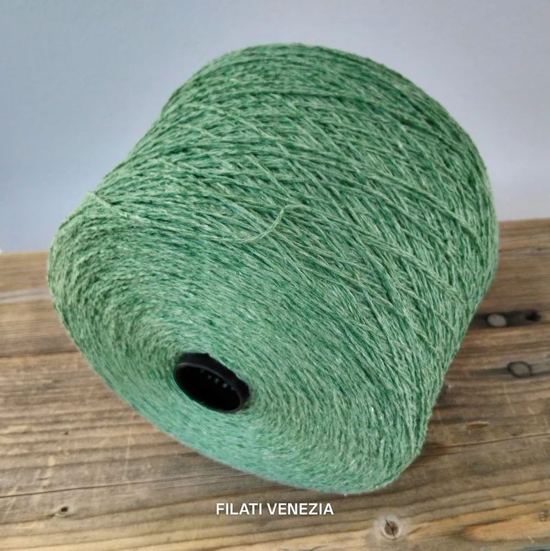 Artemida Merino Bourette verde