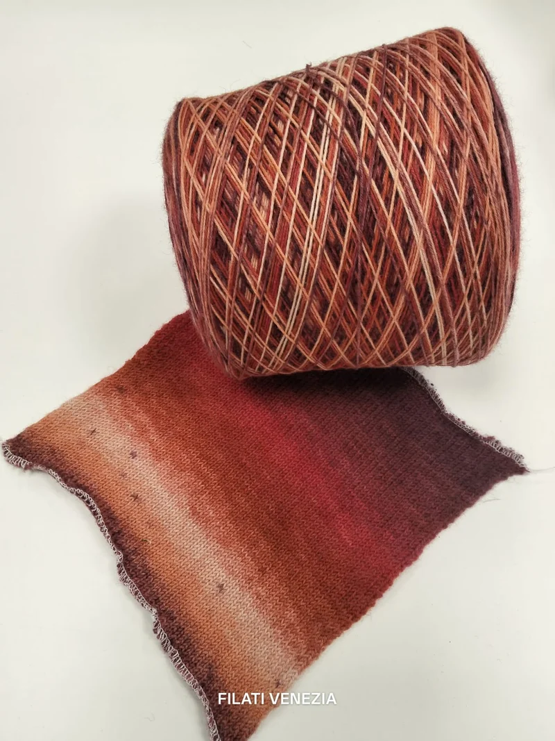 Filati Venezia Calzetteria Degrade rojo, hilo de calcetín