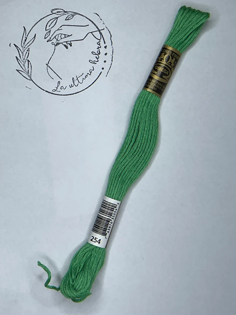 Madeja de Bordado Omega - REF.254