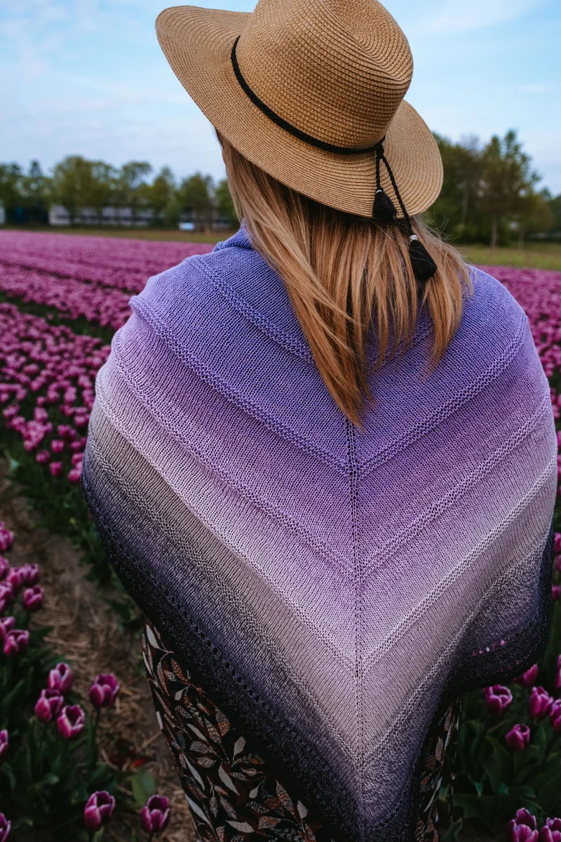 Patrón de tejido 'Simple Whirl Shawl'