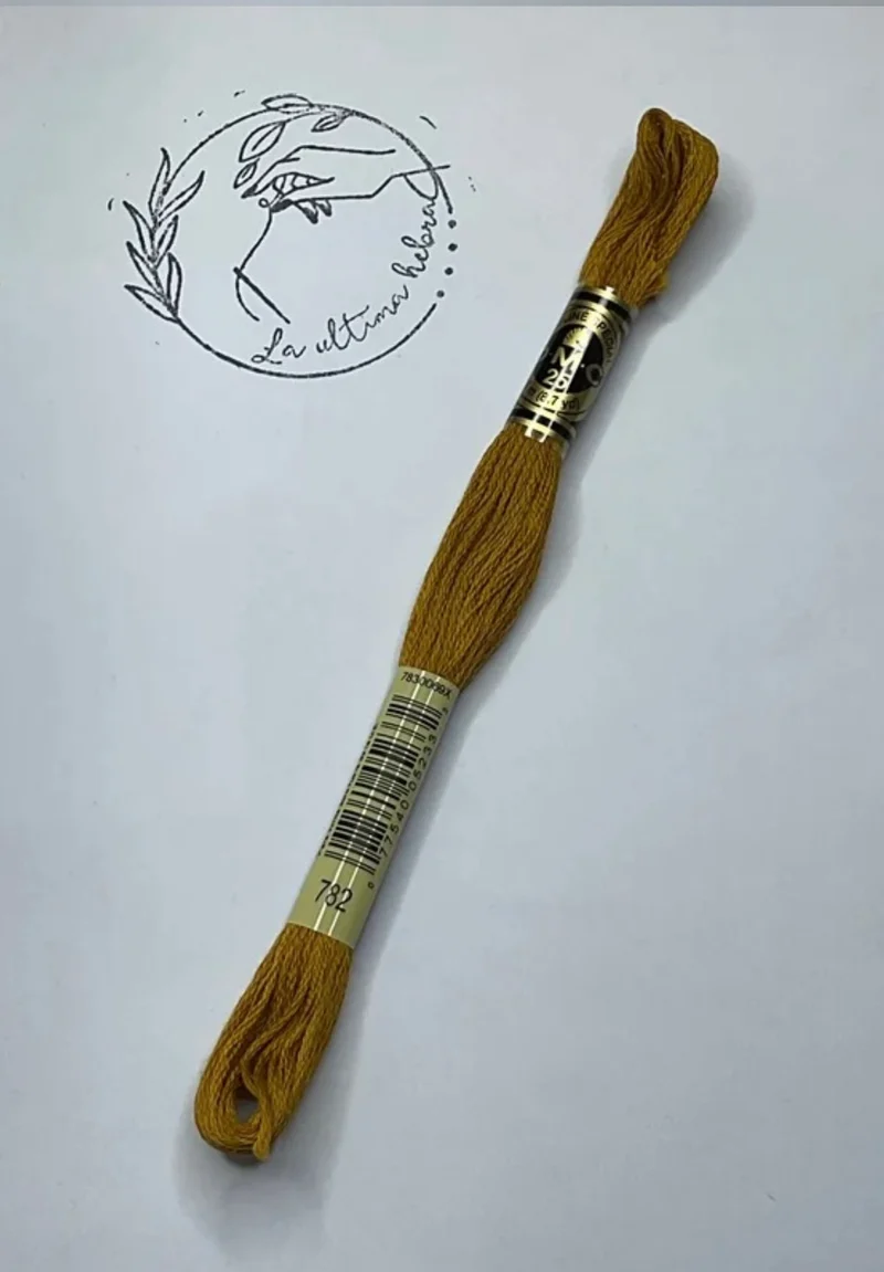 Madeja de bordado DMC - REF.782