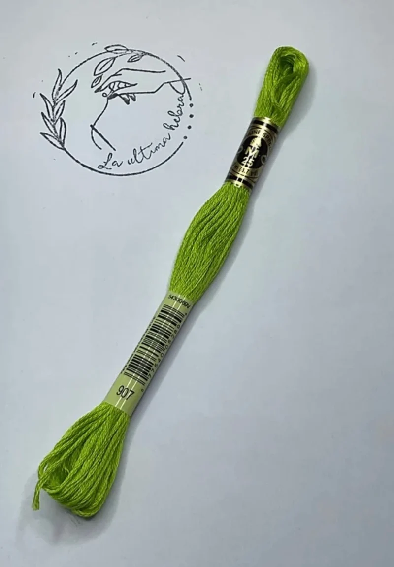 Madeja de bordado DMC - REF.907