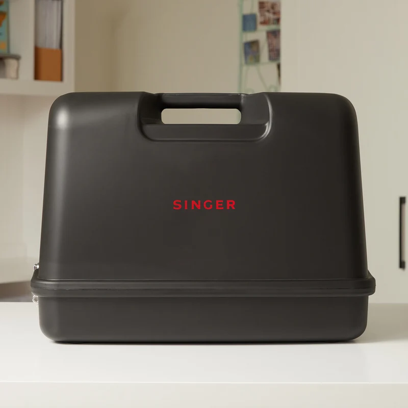 SINGER® Black Universal Hard Case