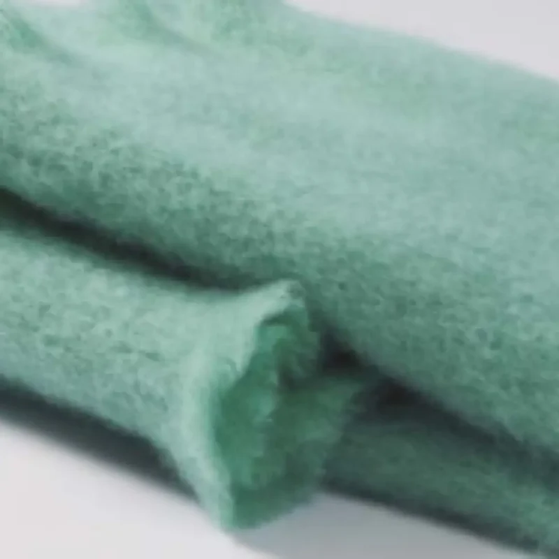 Manta Mohair Verde Musgo