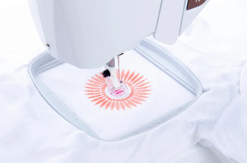 SINGER® Mini Square Embroidery Hoop