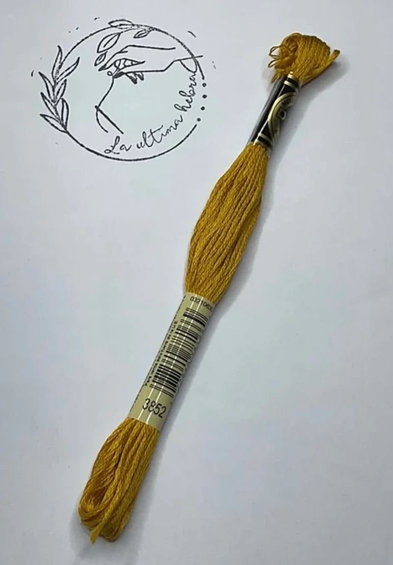 Madeja de bordado DMC - REF.3852