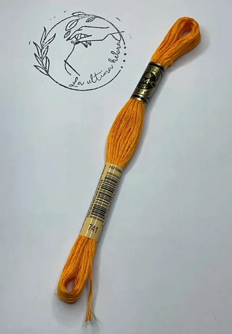 Madeja de bordado DMC - REF.741