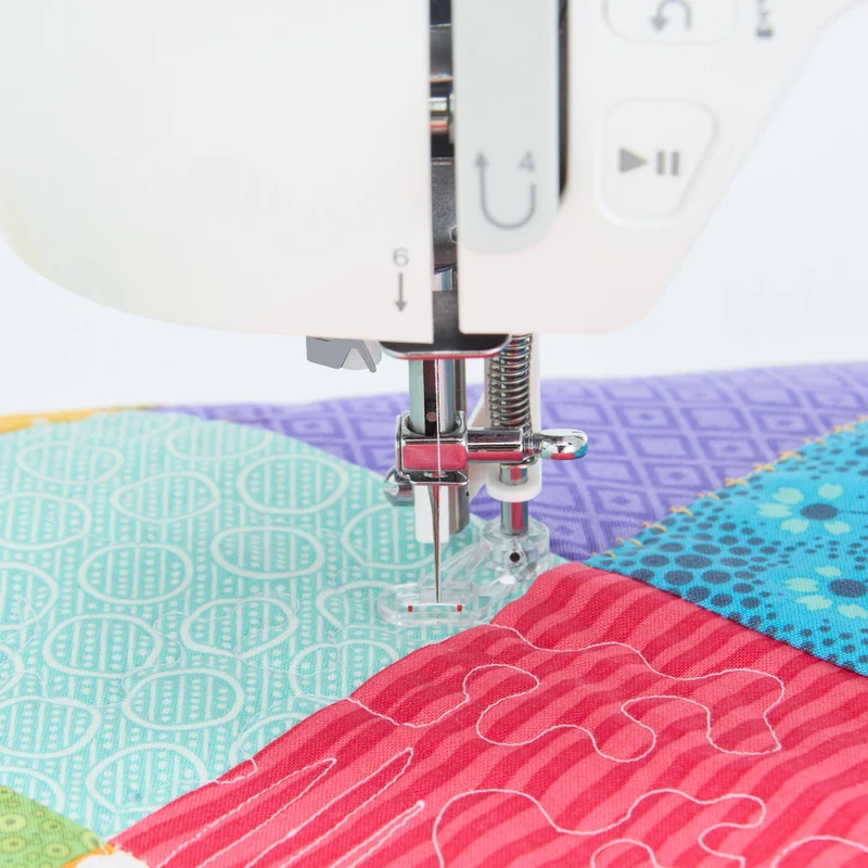 SINGER® Free-Motion / Darning Presser Foot