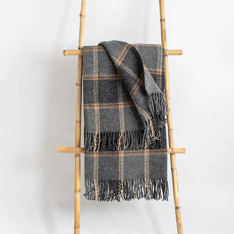 Manta Riojana Cuadros Beige y Gris