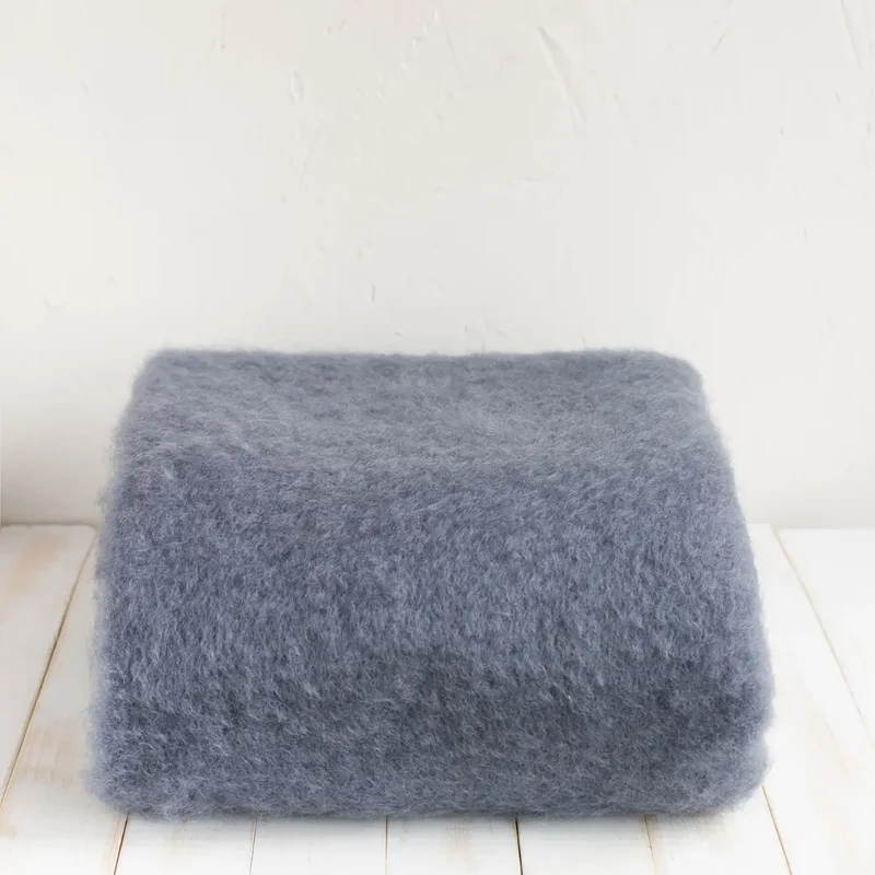 Manta Mohair Gris Azulón