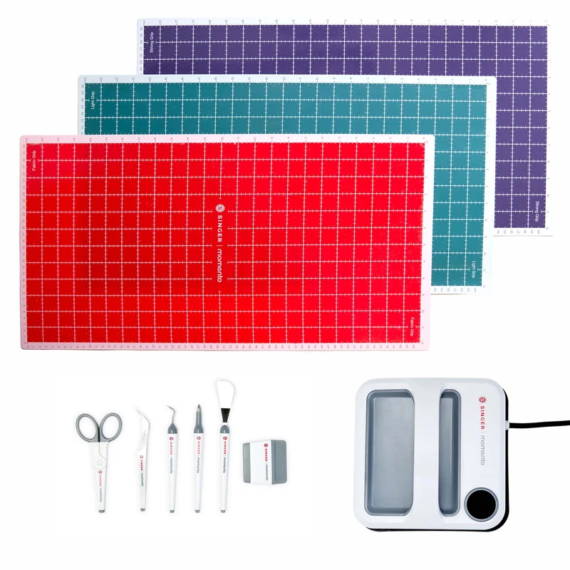 SINGER® MOMENTO™ Vinyl/Heat Transfer Accessory Bundle